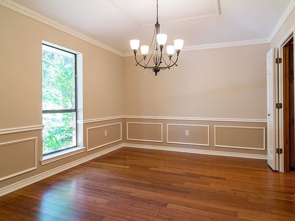 3rd image of 4109 Hideaway Ln