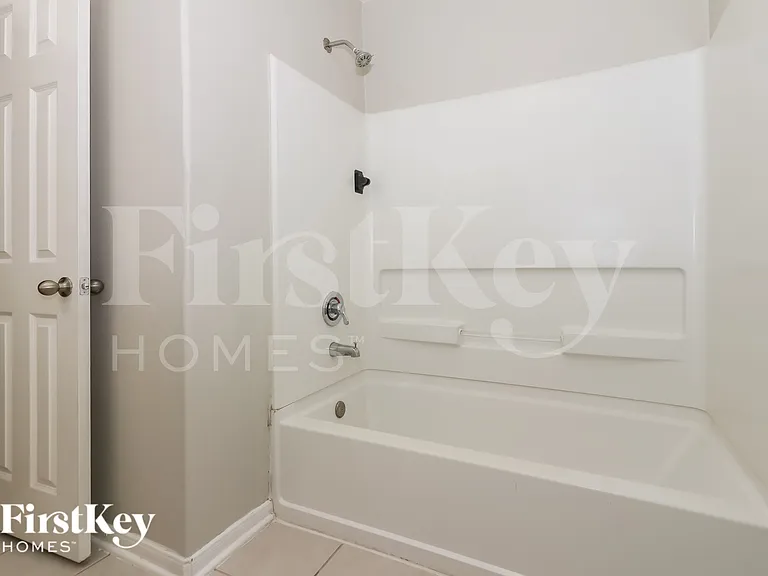 7006 Dawn Bloom Ln — Photo 16