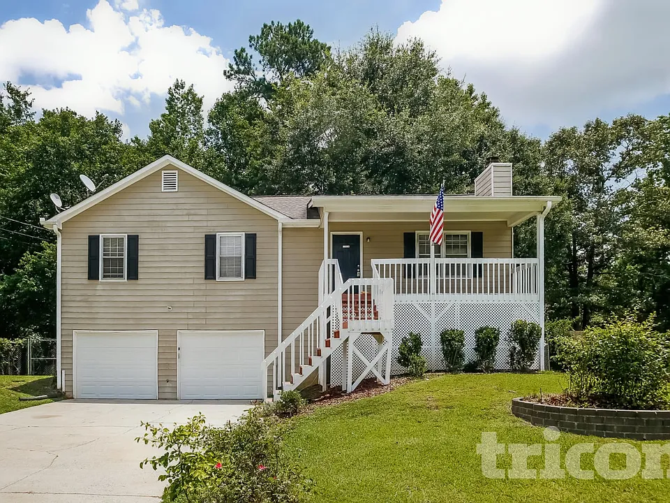 237 Sweetwater Pkwy