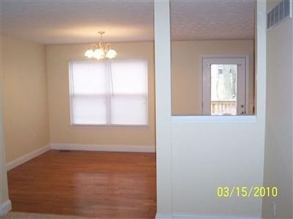 3rd image of 6420 Pepperwood Dr