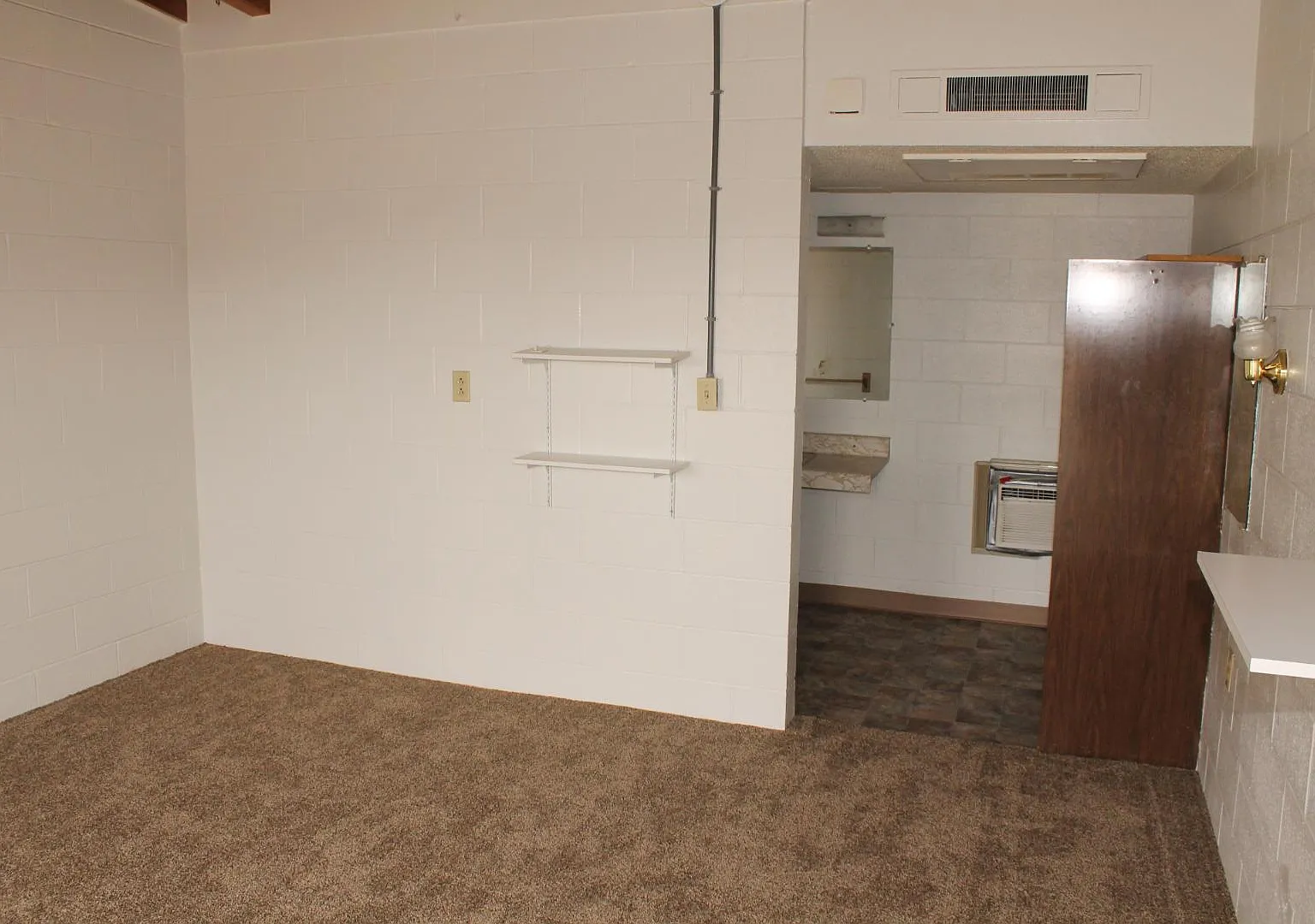 112 East Cherry Street - Unit 209 — Photo 1