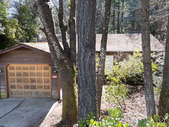 3rd image of 359 Wells Dr