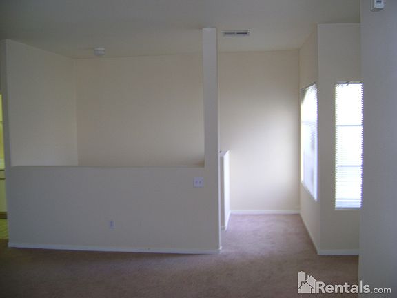 5th image of 1620 Sandecker Ct