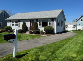 22 Gertrude St, Springfield, MA 01118