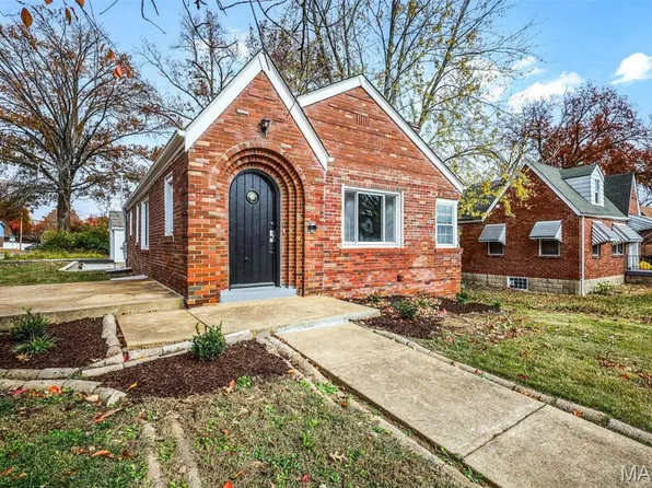1021 Lakeview Ave, Saint Louis, MO 63138