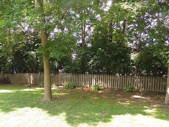 5th image of 537 Thistle Dr