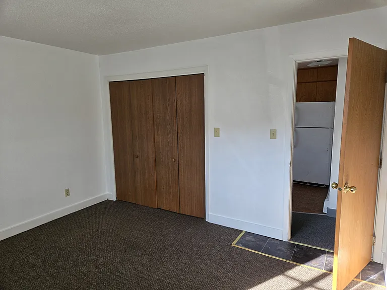 1207 E Union Ave — Photo 4