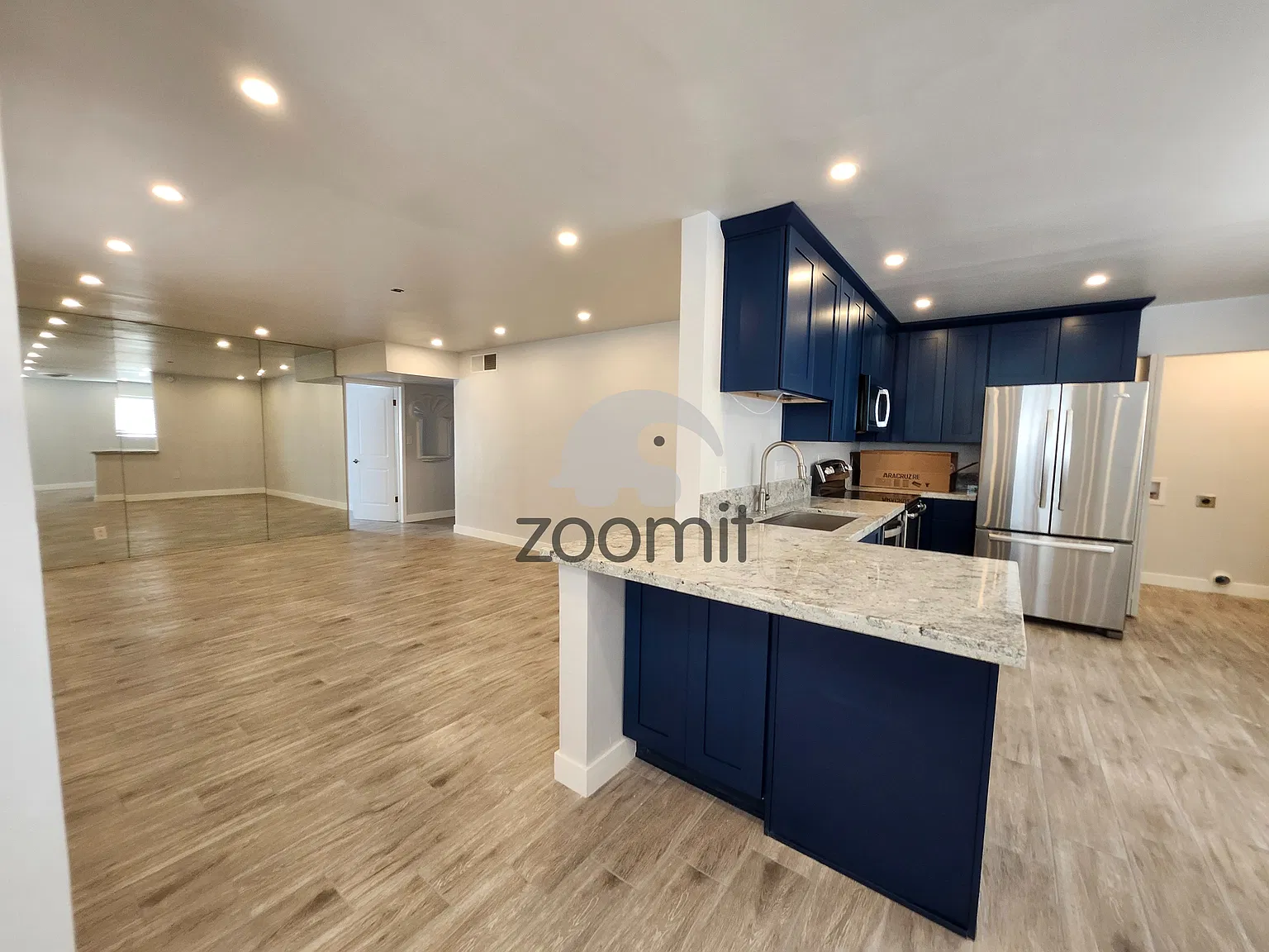 3 bed, 1180 sqft, $1,800 — Photo 2