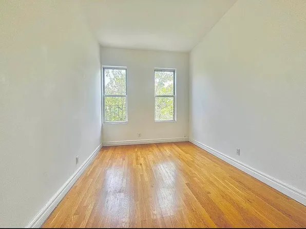 105 Wilson Avenue image 1 of 5