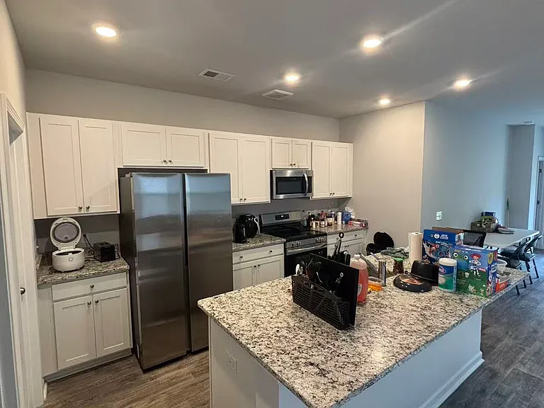 152 Bottlebrush Dr — Photo 3