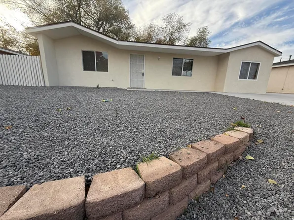 4537 W Lea Dr SW, Albuquerque, NM 87105