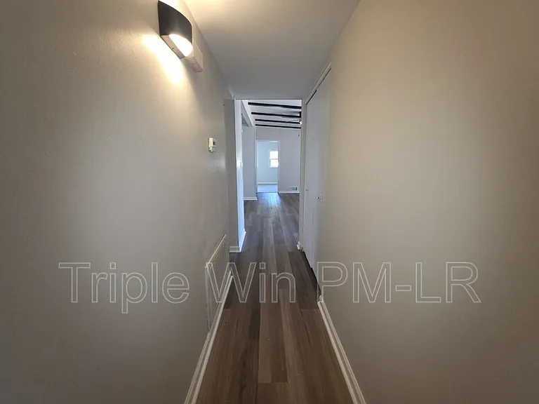 1516 Gregory St — Photo 28