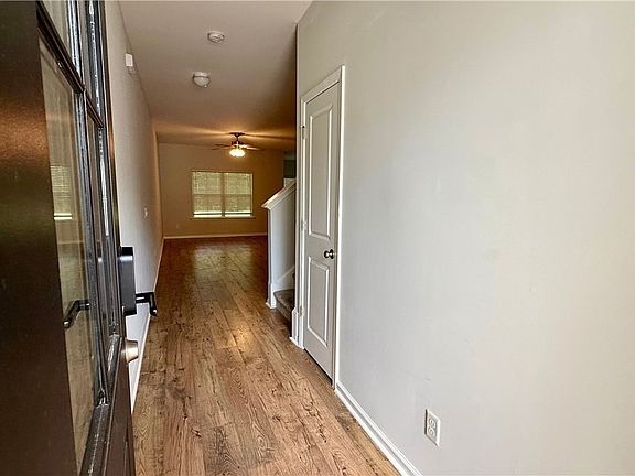 4th image of 130 Bellasera Way