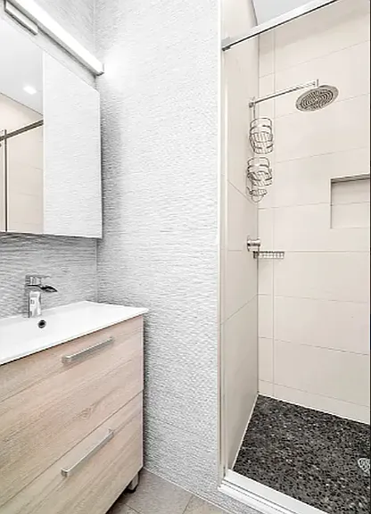 356 W 21st St #6 — Photo 9