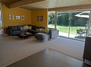 17054 Community St, Northridge, CA 91325