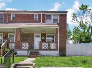 926 Foxcroft Ln, Essex, MD 21221