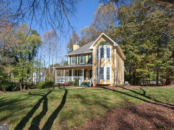 2455 Woodland Hills Dr, Cumming, GA 30040