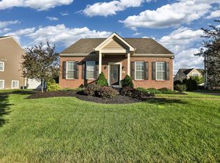 1413 Pinnacle Club Dr, Grove City, OH 43123