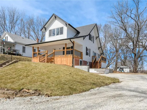 311 E Highway 224 St, Wellington, MO 64097