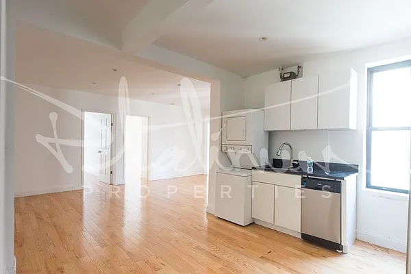 Rented by Platinum Properties | media 12