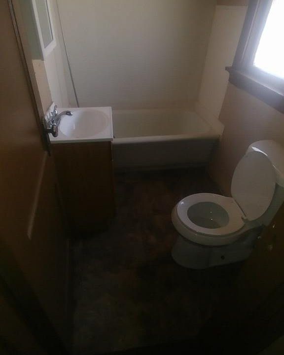 1st image of 6003 Emma Ave