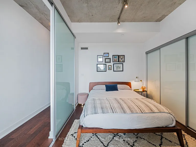 1190 Dundas St E #1023 — Photo 12