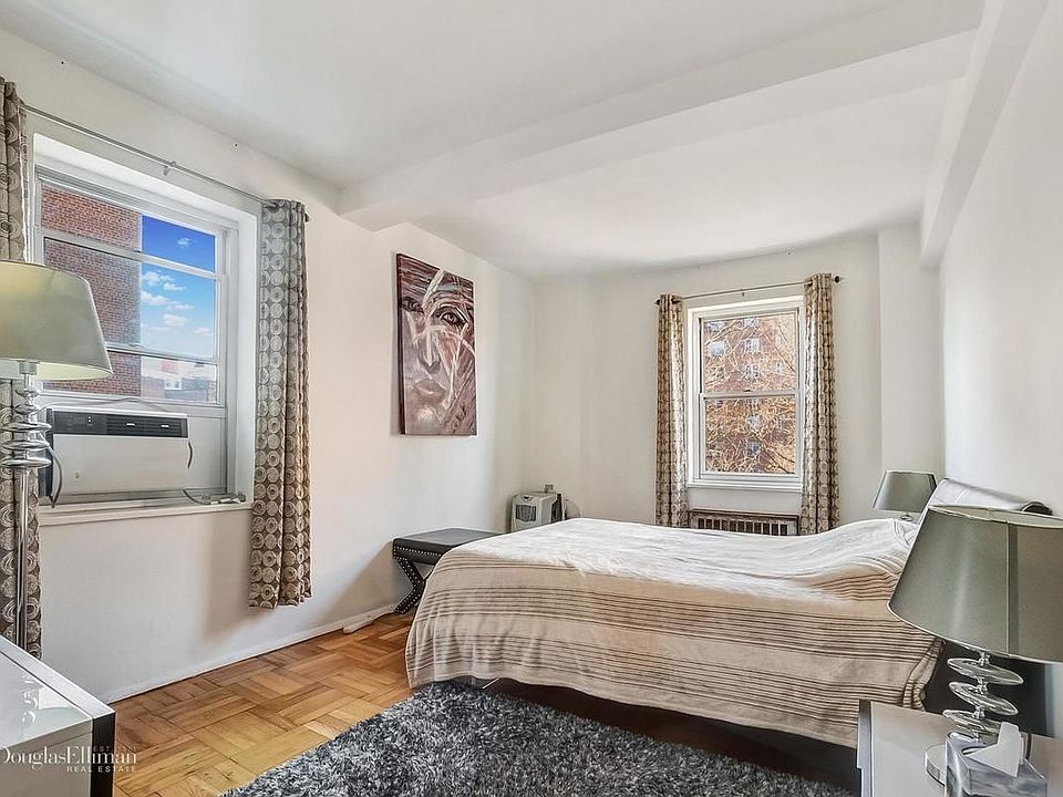1st image of 550 Grand St APT H6e