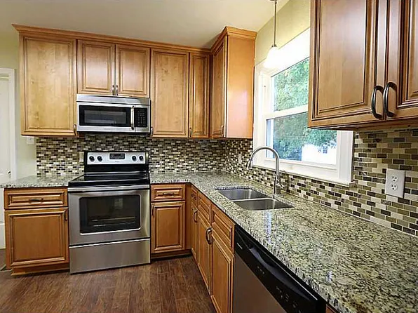 339 Whealton Rd, Hampton, VA 23666
