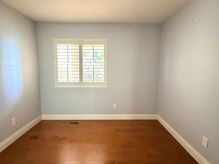 691 Pointe Pacific Dr #2 — Photo 27