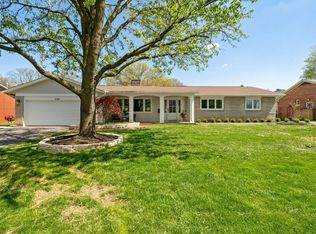 3166 Bembridge Rd, Upper Arlington, OH 43221
