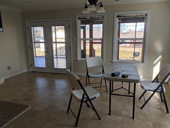 4th image of 7355 S Yorkshire Dr