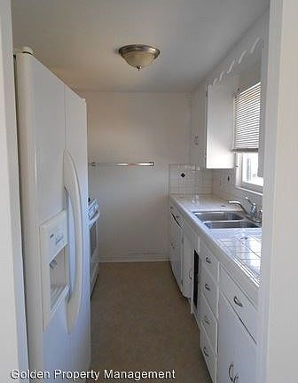 3rd image of 2818 Alta Dr
