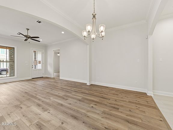 3rd image of 106 Provincetown Ln