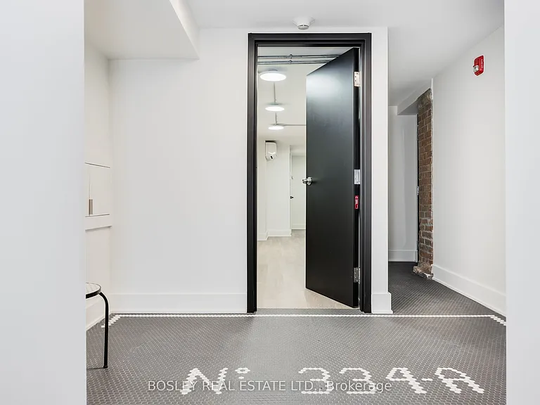 334A Gladstone Ave #B — Photo 22