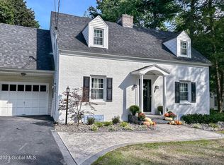 8 Fairview Rd, Loudonville, NY 12211