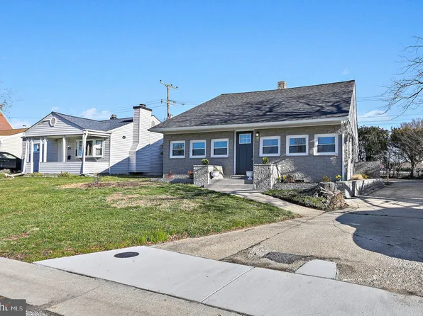 125 Dihedral Dr, Baltimore, MD 21220