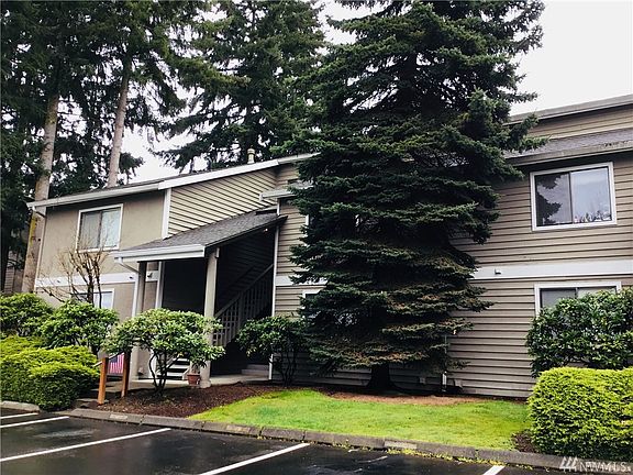 2nd image of 12608 NE 119th St APT B3