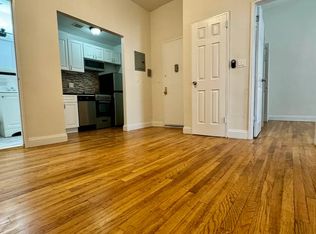 68 7th Ave #3F, New York, NY 10011