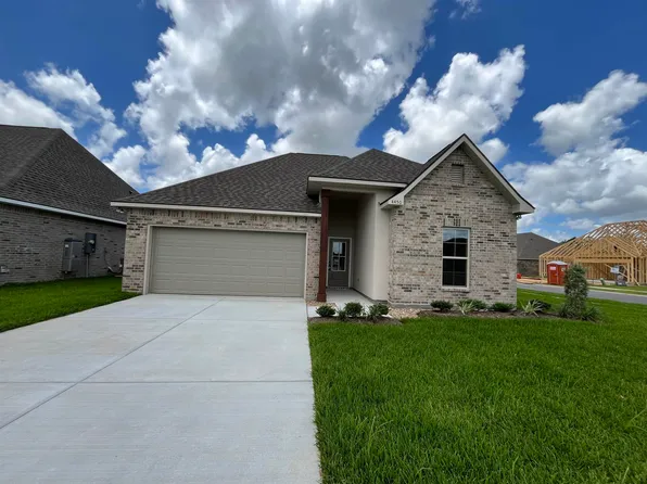 4450 Lakes Edge Dr, Lake Charles, LA 70607