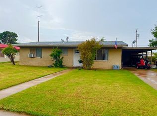 623 Ohio Blvd, Iraan, TX 79744
