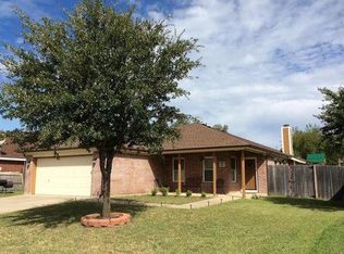 404 Lonestar Park Ln, Ponder, TX 76259