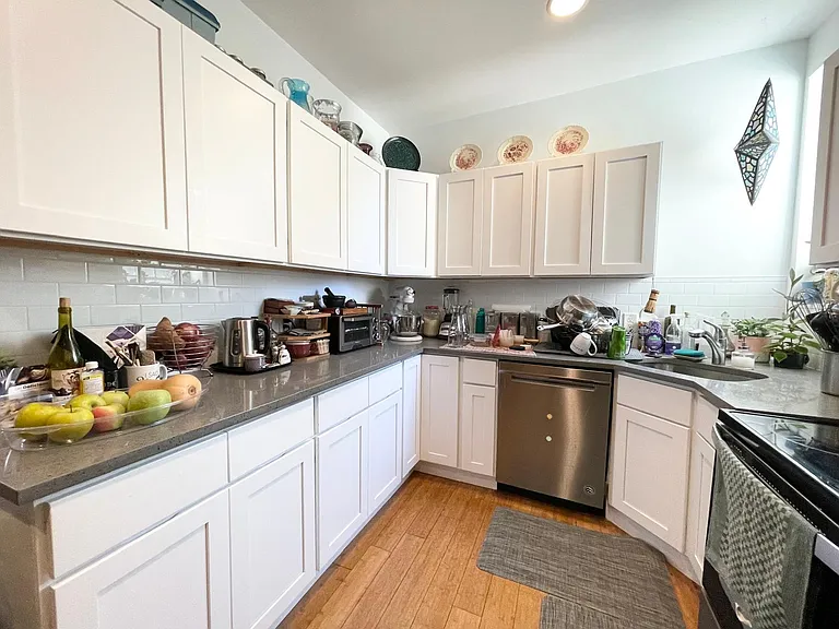 1328 N 6th St #113 — Photo 2