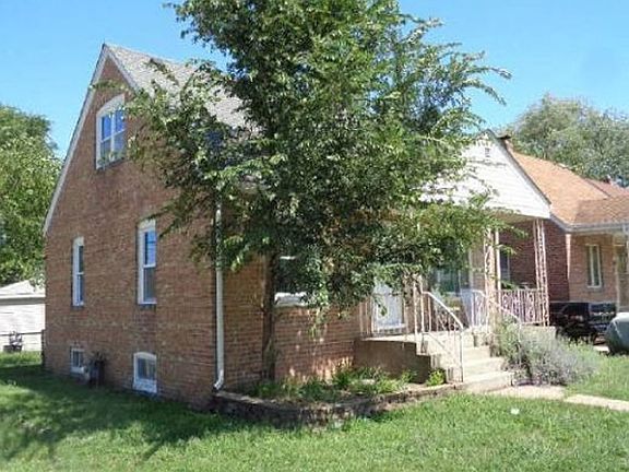 5th image of 532 Warren St