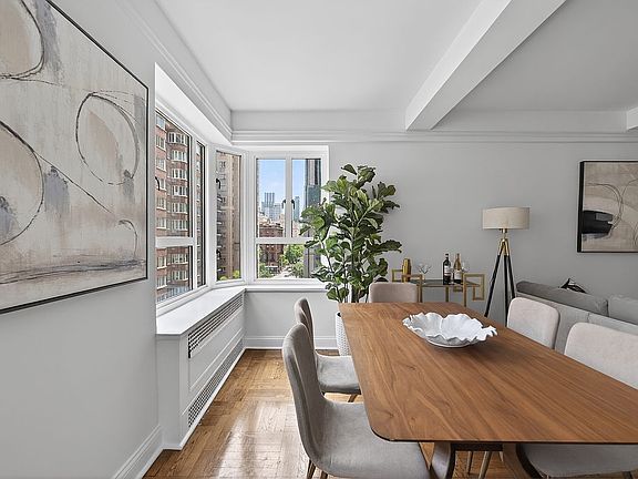5th image of 20 E 35th St #7BC