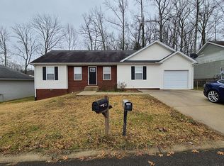 1206 Quail Hollow Cir, Cookeville, TN 38501