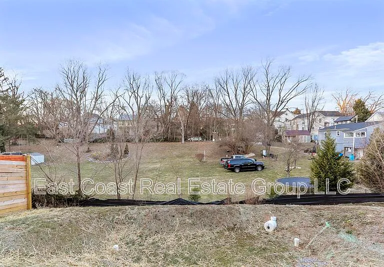 530 N 3rd St #A — Photo 43