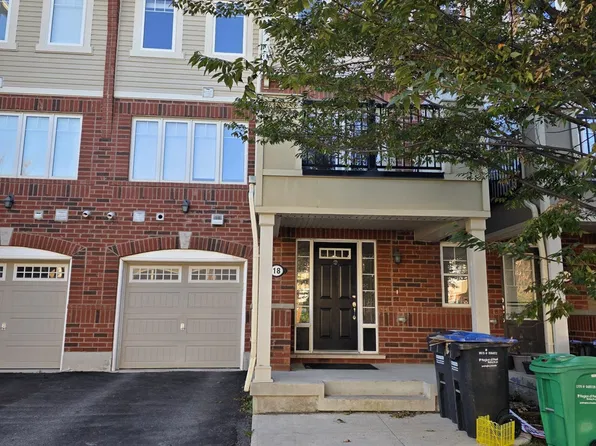 18 Arnprior Rd, Brampton, ON L7A 0W2