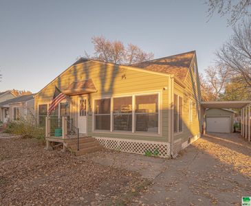 2640 S Paxton St, Sioux City, IA, 51106