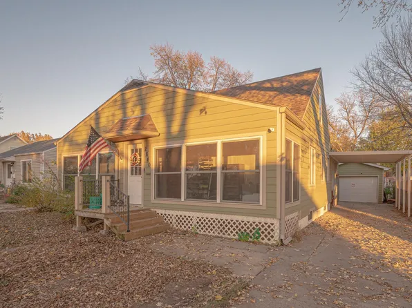 2640 S Paxton St, Sioux City, IA 51106