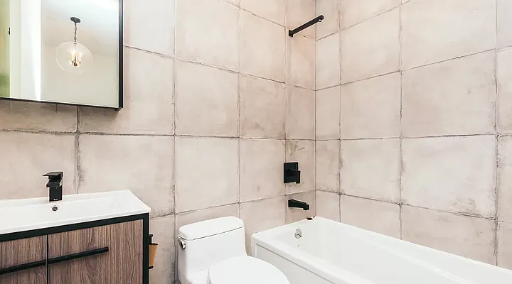 Rented by MAPT Residential LLC | media 6